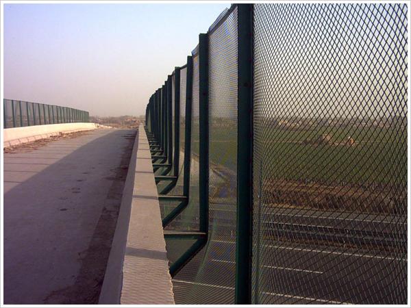 高架橋護欄網2