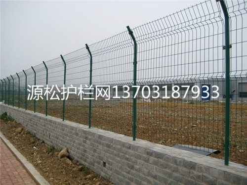 鐵絲網(wǎng)圍欄3