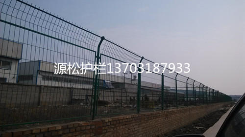 工廠圍欄網(wǎng)1