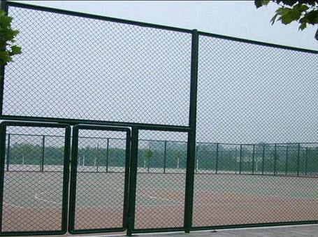 運動場圍網