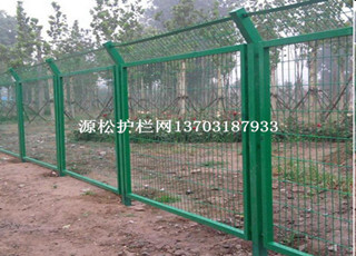 圈山護(hù)欄網(wǎng)