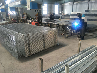 高速公路護欄網