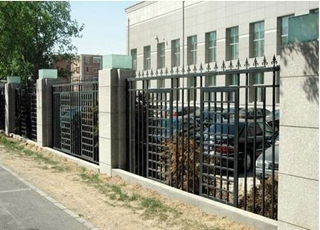 圍墻護欄