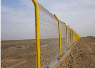 圈地護(hù)欄網(wǎng)